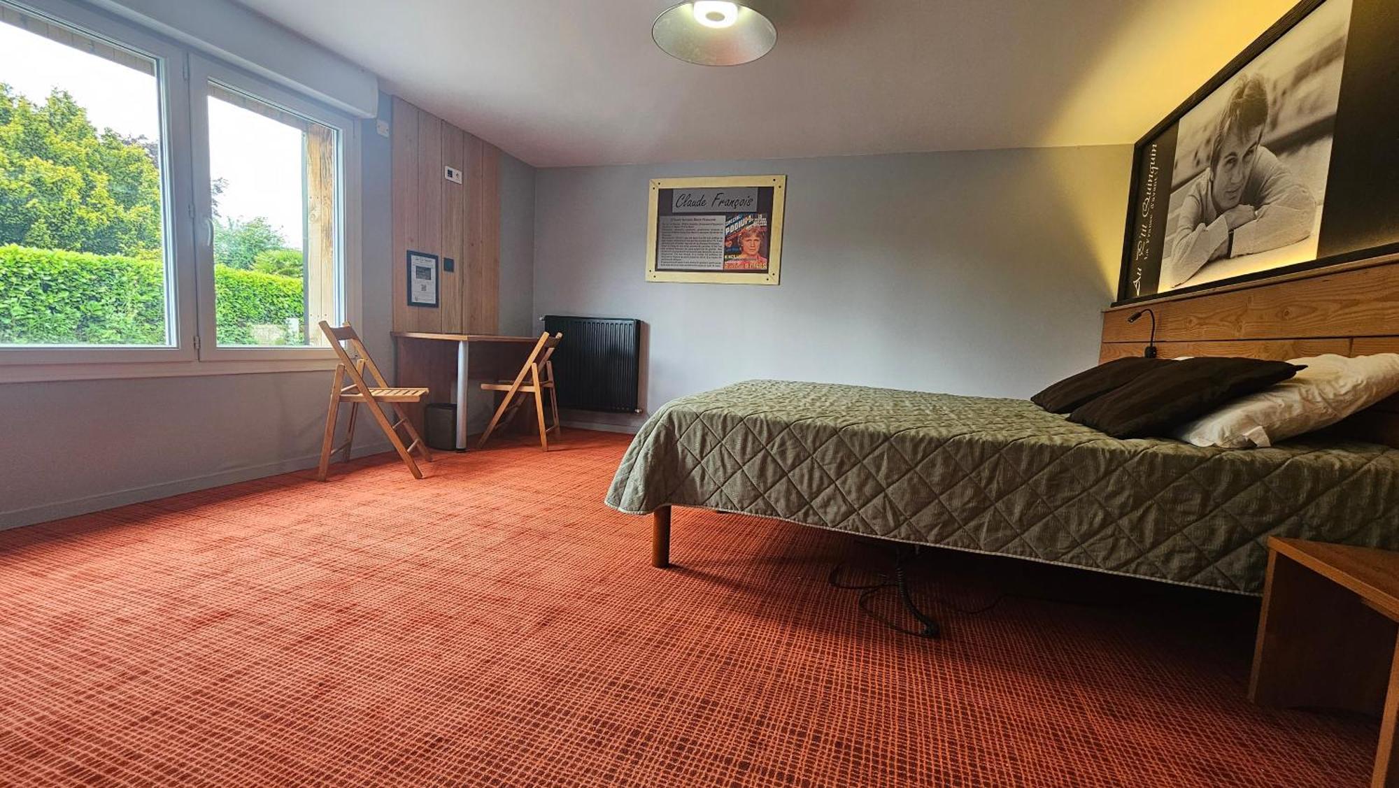 Hotel Au P'tit Quinquin à Céaux Extérieur photo